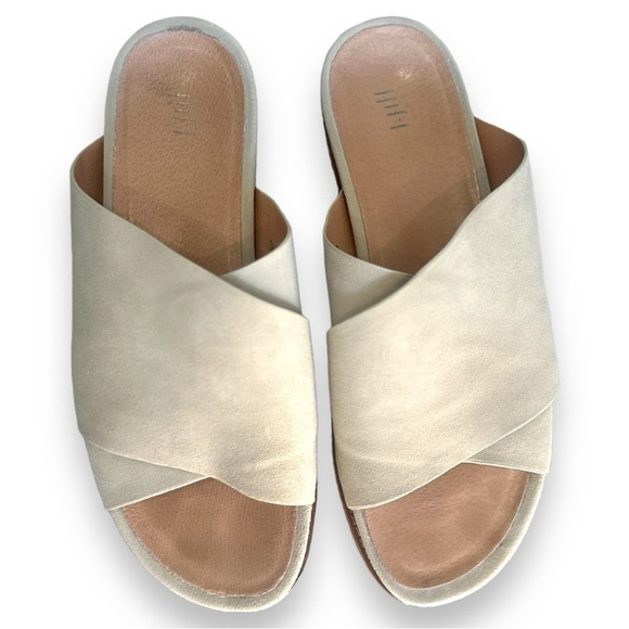 J. Jill Billie Molded Crossband Sandals in Cream Cashew, Tan Slip On Sandals - Picture 6 of 9